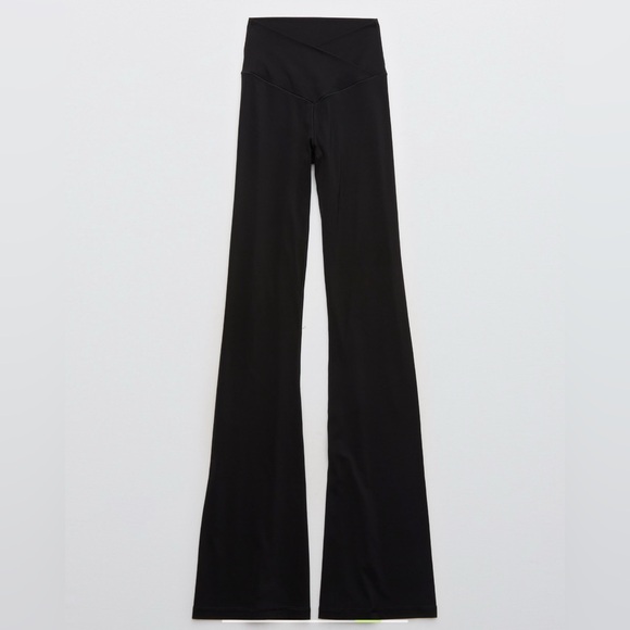 Aerie Offline Real Me High Waisted Crossover Flare Leggings! - Picture 1 of 10